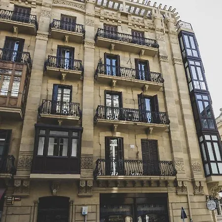 San Martin - Local Rentss Apartment